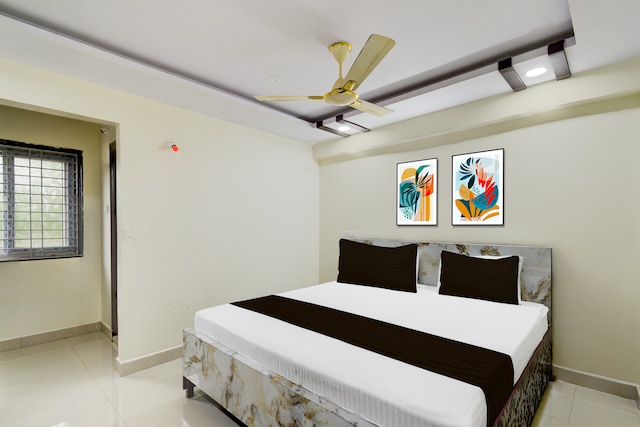SPOT ON Jhansi Hotel & Family Restaurants Luxury Rooms