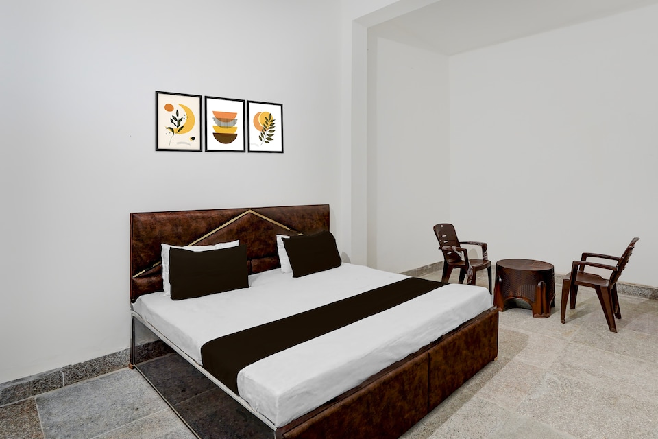 HOTEL O SP Guest House Kumhan, Hathras, Hathras