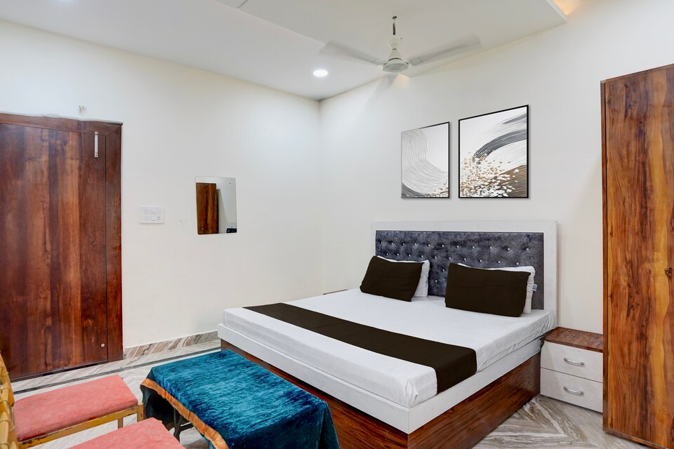 Hotel O R N Palace , Jhansi, Jhansi