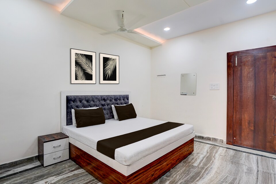 Hotel O R N Palace , Jhansi, Jhansi