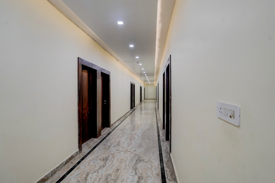 Hotel O Shivay residency, Jhansi, Jhansi