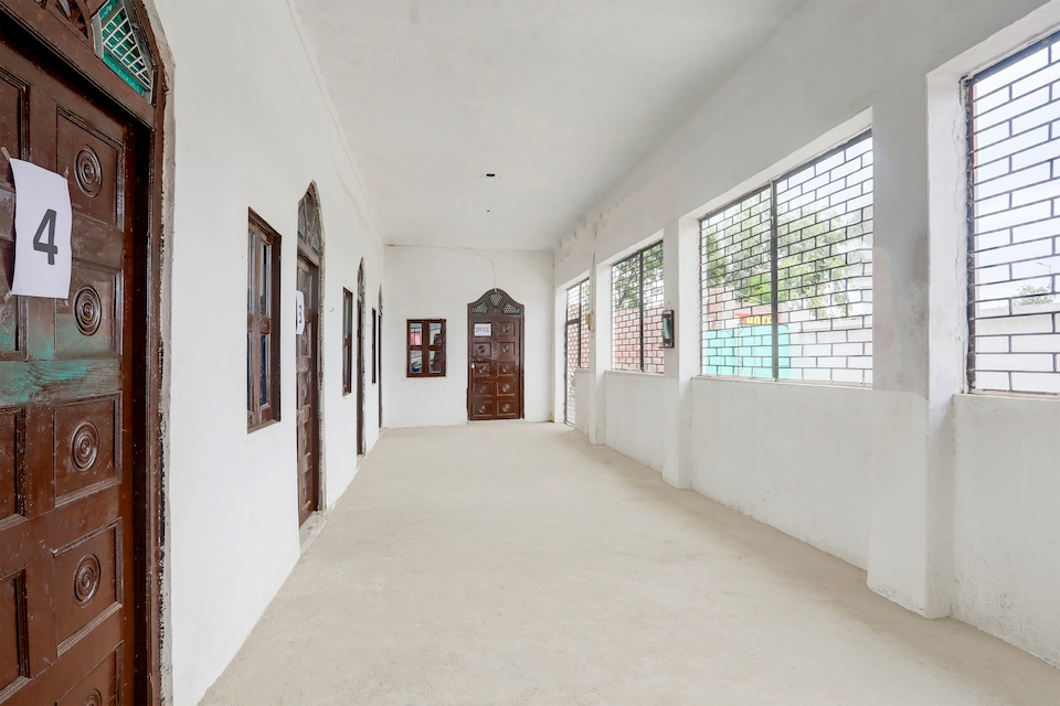 Hotel O S1 Hotel Palace NH 19, Auraiya, Auraiya