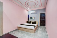 Hotel O Kolkata Inn & Sweets Bihta Railway Station