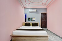 Hotel O Kolkata Inn & Sweets Bihta Railway Station