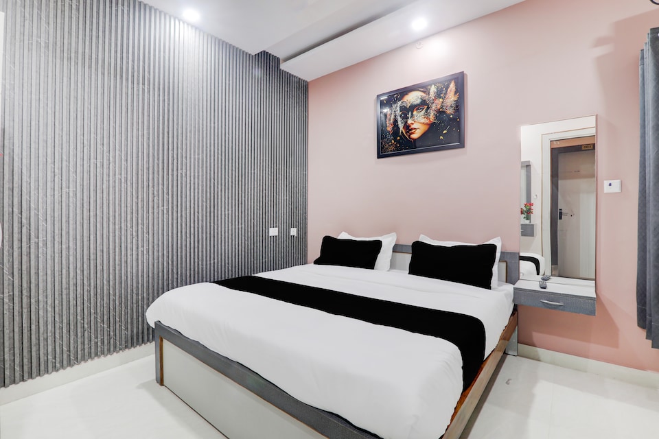 HOTELO PRAVAS INN  , Vikas Nagar Lucknow, Lucknow