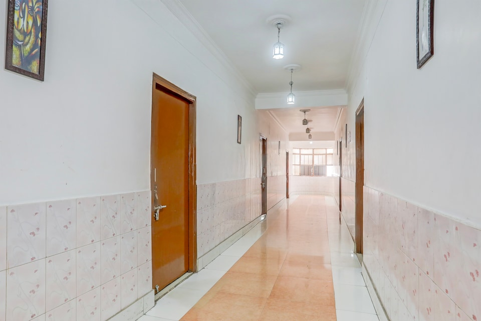 Hotel O Welcome Palace, Gandhi Maidan Patna, पटना