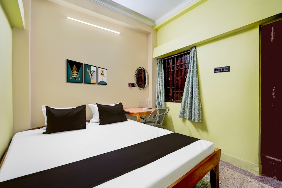 Hotel O Rudraksha, Anisabad, Patna