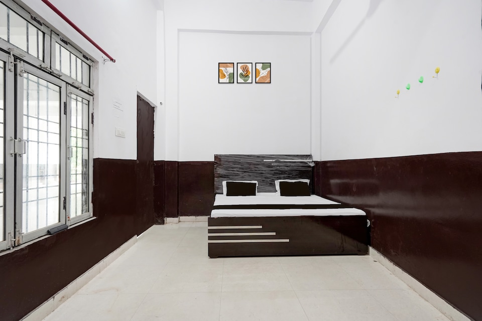 HOTEL O SP GRAND, Mahmudabad, Mahmudabad
