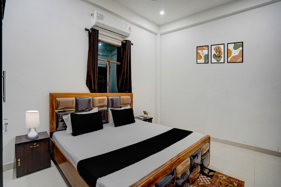 Super Hotel O Prayagraj Sangam Railway Junction Formerly Veni Madhv Inn, Rambagh Allahabad, Prayagraj