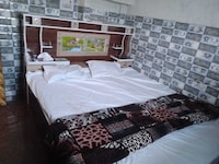 SPOT ON Radhey Radhey Guest House