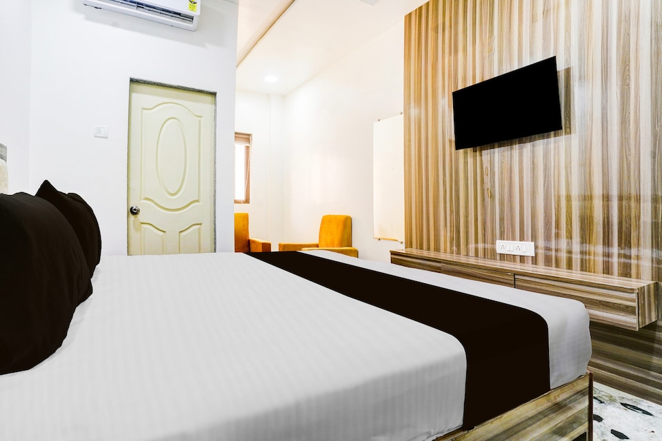 Super Collection O Ulhasnagar Birla Temple Formerly Hotel Yash Residency, Mumbai- Kalyan-Bhiwandi- Badalapur, Mumbai