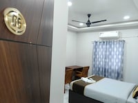 Hotel O Bluefin Rooms