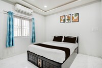 Hotel O Bluefin Rooms