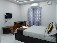 Hotel O Bluefin Rooms