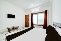 Hotel O Samaira Green Kokta bypass square