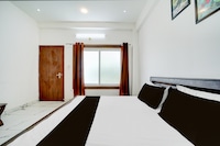 Hotel O Samaira Green Kokta bypass square