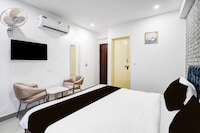 Super Hotel O Hotel 18 Sector 18 Metro Station