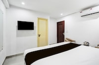 Super Hotel O Hotel 18 Sector 18 Metro Station