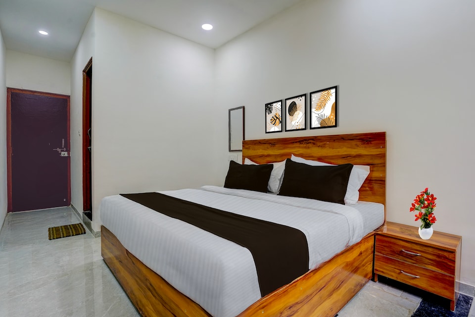 Super Collection O Nashik Central Railway Junction Formerly Dream Heritage Inn, Nashik, Nashik