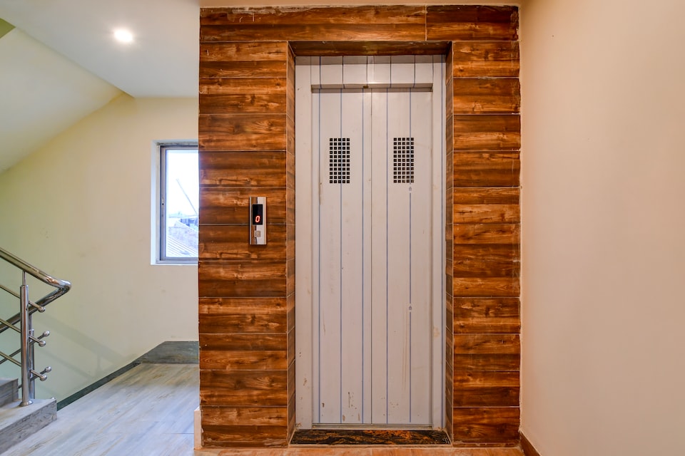 Hotel O Bluestone Residence, Rajarhat Kolkata, Kolkata
