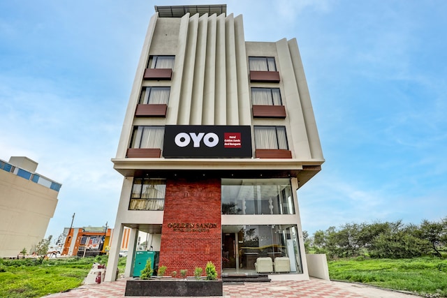 Hotel O Golden Sands Hotel And Banquets Rajendra Nagar station