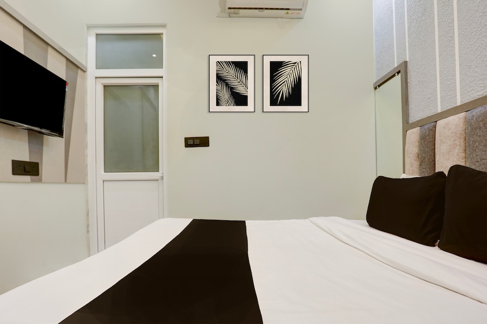 Super Hotel O Maharshi Valmiki International Airport Formerly Gaurav Inn, Ayodhya, Ayodhya