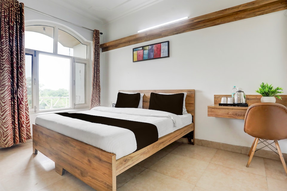 Collection O Haldwani Railway Junction Formerly Hotel Kanta, Tikonia Haldwani, Haldwani