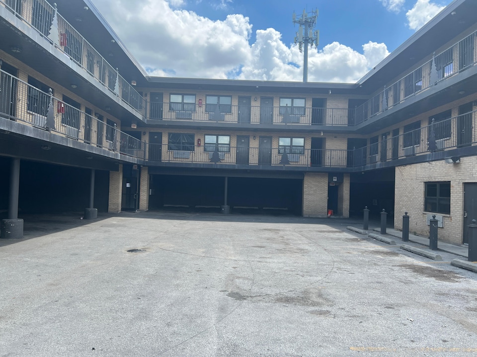 Capital O Empire Motel Chicago I-94, C60617, Chicago