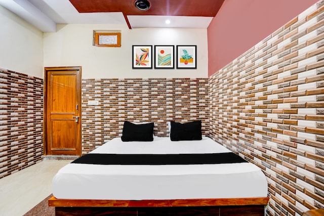 Hotel O INDRA KAMAL RESIDENCY INN UP Roadways Bus Stand