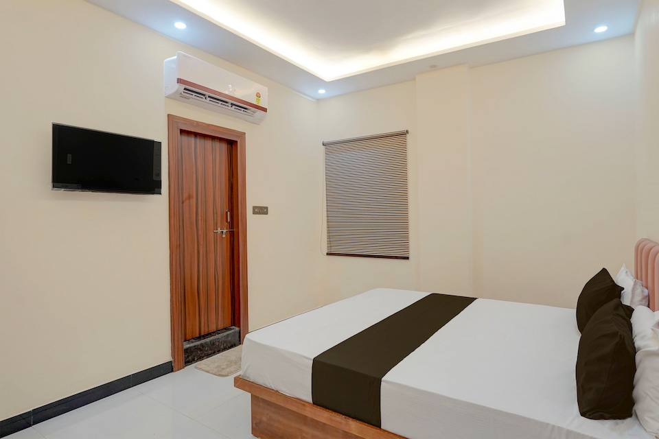 Hotel O The Great Hotel And Restaurant, Civil Lines - High Court, Prayagraj