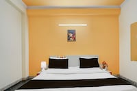 Hotel O TAVIRA INN Sector 34 Metro Station