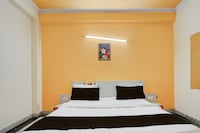 Hotel O TAVIRA INN Sector 34 Metro Station