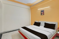 Hotel O TAVIRA INN Sector 34 Metro Station