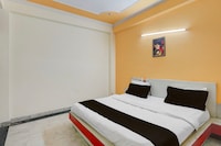Hotel O TAVIRA INN Sector 34 Metro Station