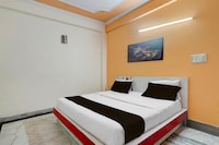 Hotel O TAVIRA INN Sector 34 Metro Station