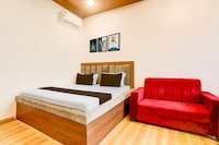 SPOT ON Dhruv vatika