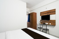 Super Collection O The RIO Hotel KPHB Road no.01