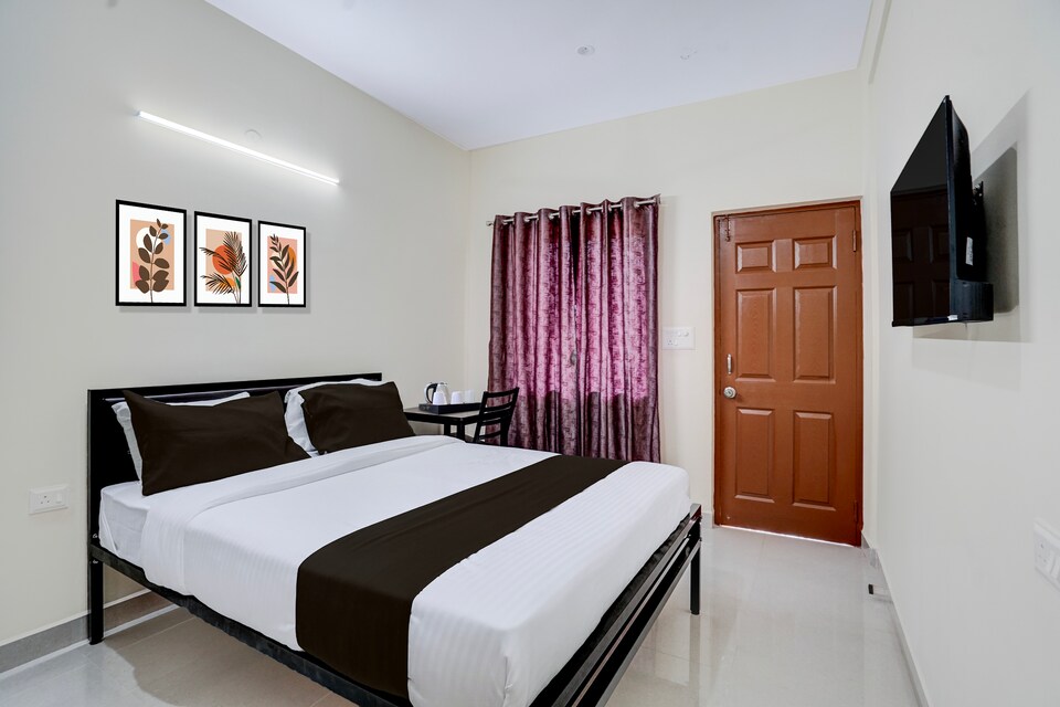 Collection O Titos Lane Baga Beach, Calangute Goa, Goa