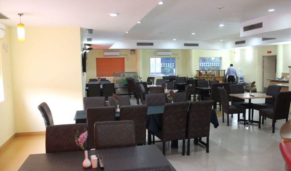 OYO Premium 018 Shantikunj, Bhupatwala Haridwar, Haridwar