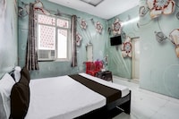 SPOT ON Pilli Kothi