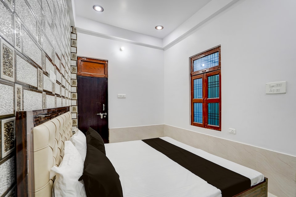 SPOT ON The Soraon Residency, Mumfordganj Allahabad, Prayagraj
