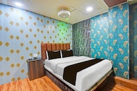 Hotel O Arya Inn Ambekar Chowk