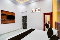 HOTEL O JANKI Kalyanpur Railway Station