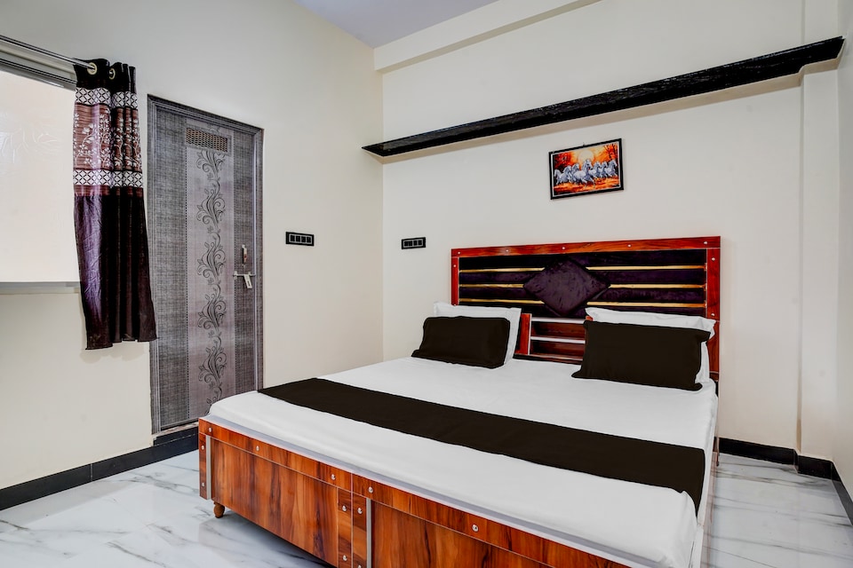 SPOT ON Shree Sanwaliya Guest House Ujjain Junction, Mahakal Temple, Ujjain