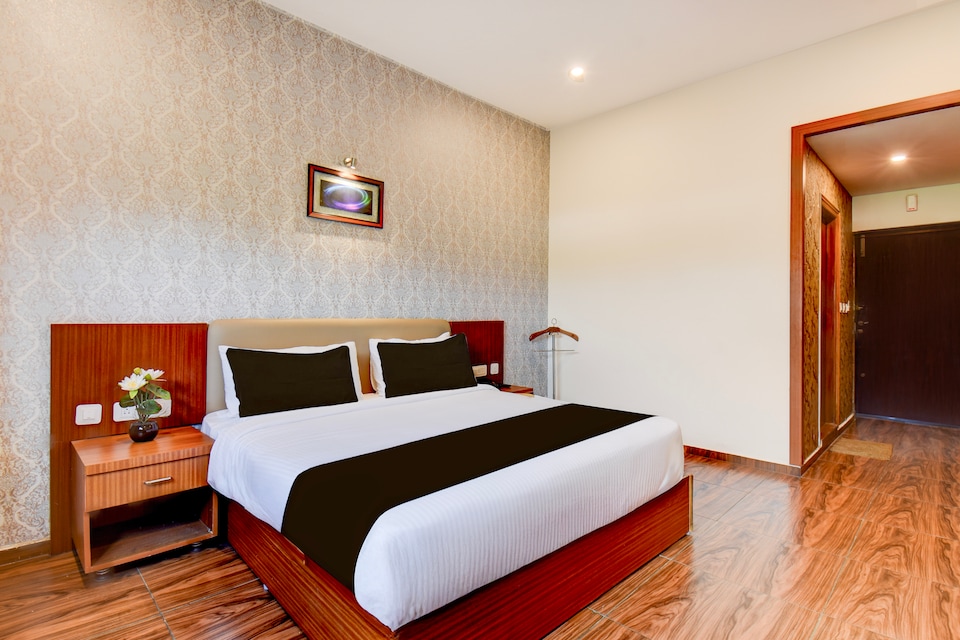 Super Townhouse Oak Sri Mahadeshwara Convention Centre Formerly Shri Aprameya Resort, Mysore Outer, Mysore