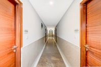 Super Townhouse Oak Sri Mahadeshwara Convention Centre Formerly Shri Aprameya Resort