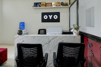 OYO 838281 Aabha Residency