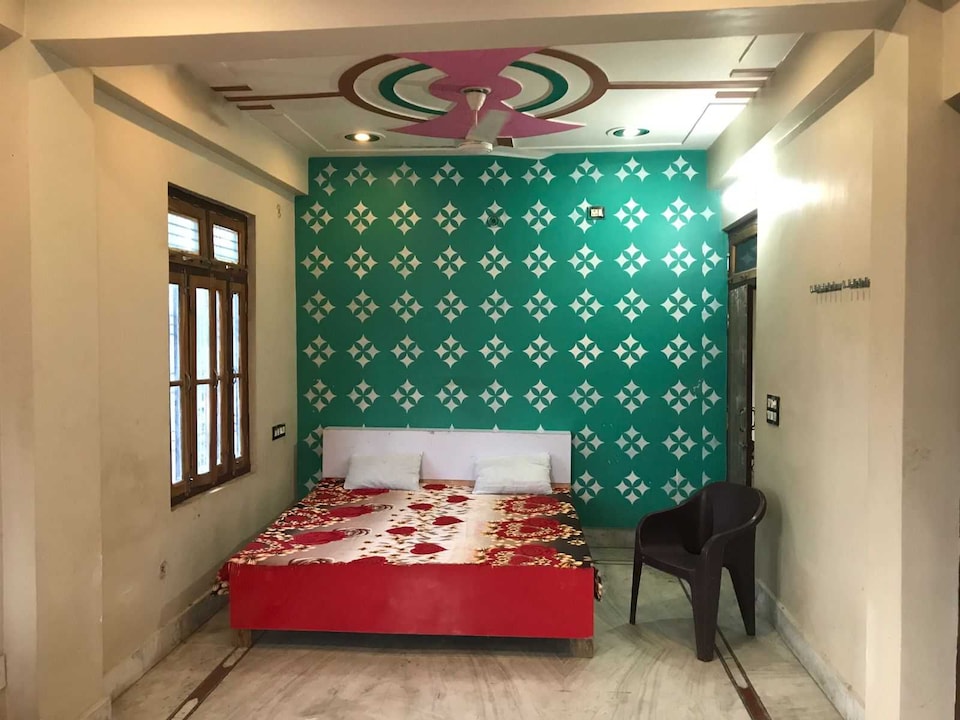 SPOT ON OM Hotel, Unchahar, Unchahar