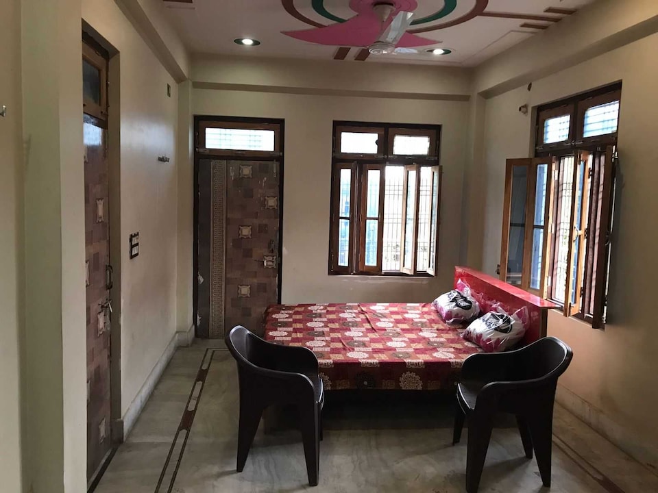 SPOT ON OM Hotel, Unchahar, Unchahar