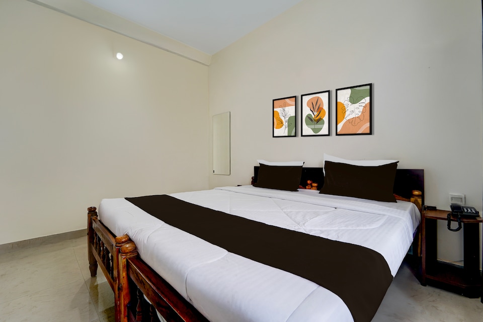 Super Collection O Govt Engineering College Formerly Anby Plaza, Technopark Trivandrum, Trivandrum